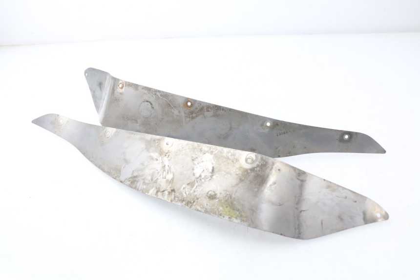 photo de TAPIS MARCHE PIED HONDA PCX (JF47) 125 (2012 - 2013)