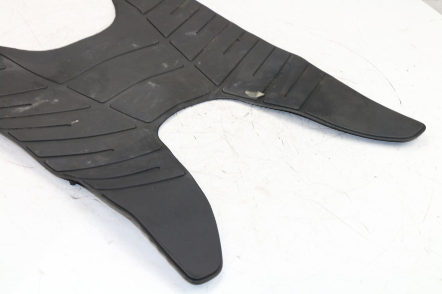 photo de TAPIS MARCHE PIED SYM JET EURO X 2T 50 (2003 - 2007)