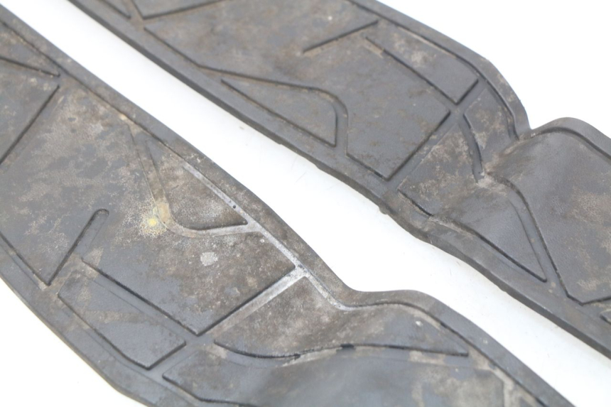 photo de TAPIS MARCHE PIED KYMCO X-CITING XCITING 400 (2014 - 2018)