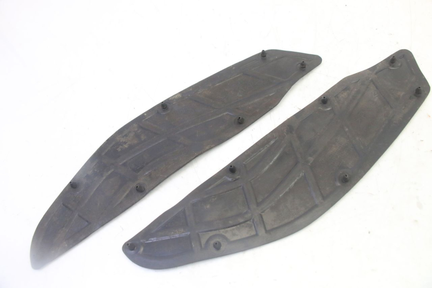 photo de TAPIS MARCHE PIED YAMAHA X-CITY XCITY 125 (2007 - 2008)