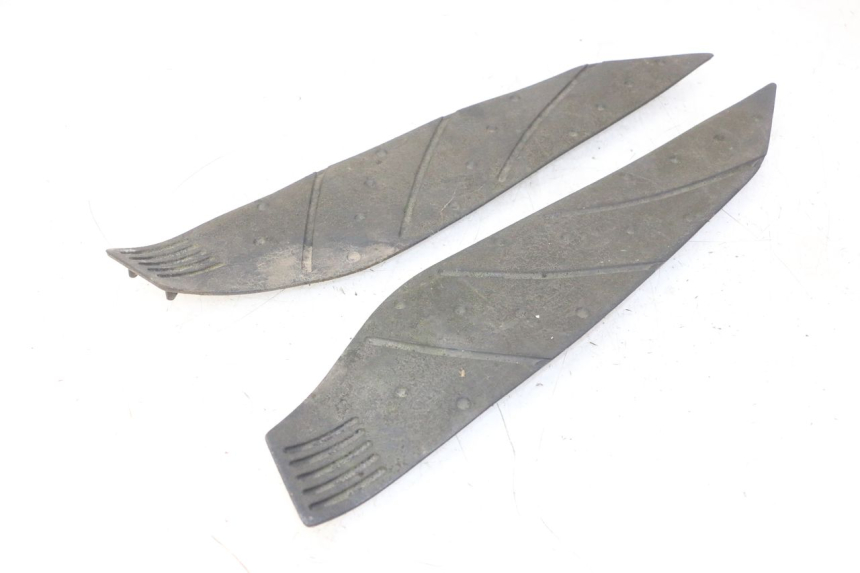 photo de TAPIS MARCHE PIED YAMAHA X-MAX XMAX 250 (2006 - 2009)