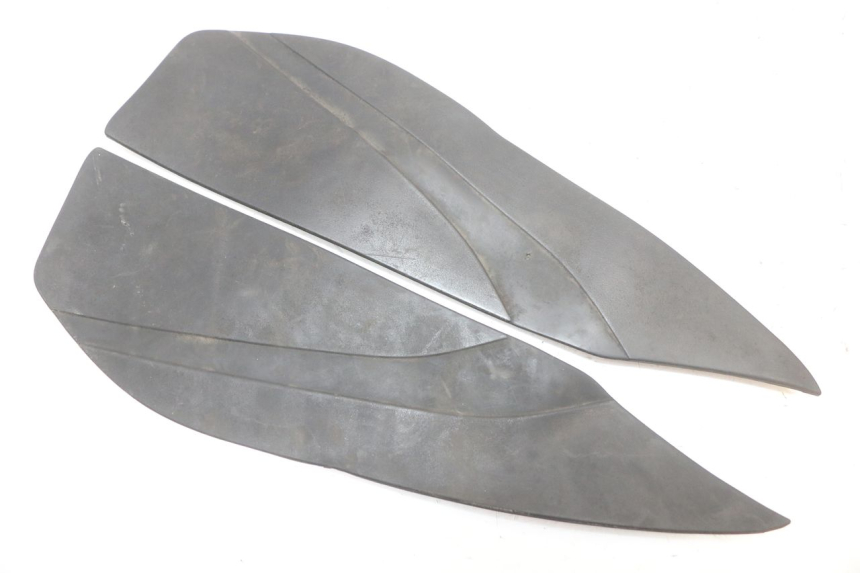 photo de TAPIS MARCHE PIED YAMAHA XMAX X-MAX ABS 125 (2017 - 2020)