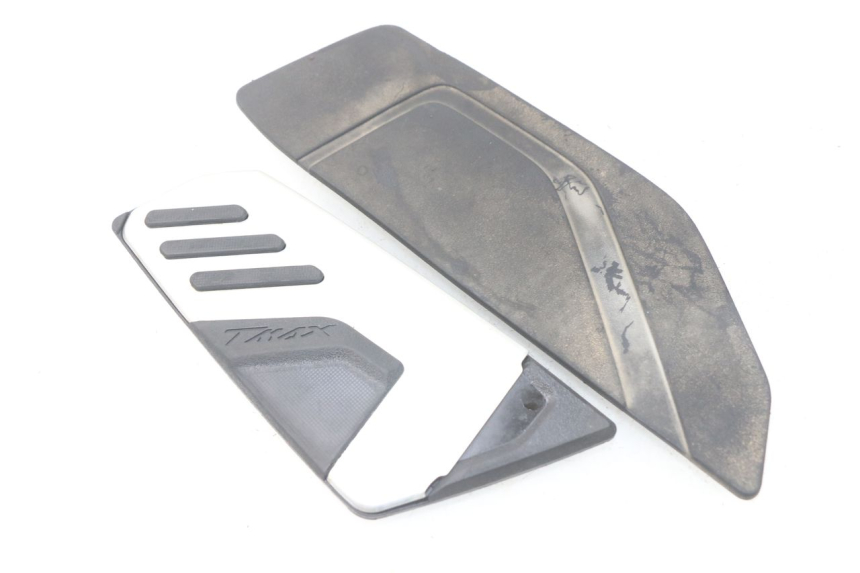 photo de TAPIS MARCHE PIED YAMAHA YP T-MAX TMAX 530 (2017 - 2020)