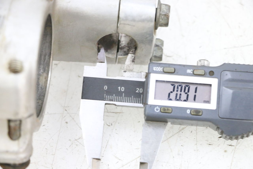 photo de TE FOURCHE HONDA CR 125 (1989 - 1991) - Zoom état d’usage