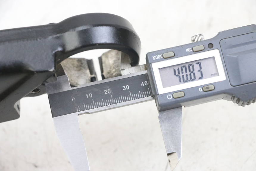 photo de Té FOURCHE SUPERIEUR YAMAHA FJ 3CX 1200 (1986 - 1996)