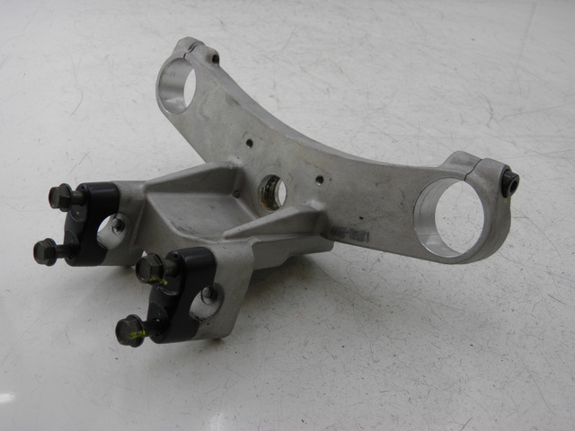 photo de TE FOURCHE SUPERIEUR KYMCO XCITING RI ABS 500 (2010) - Vue principale