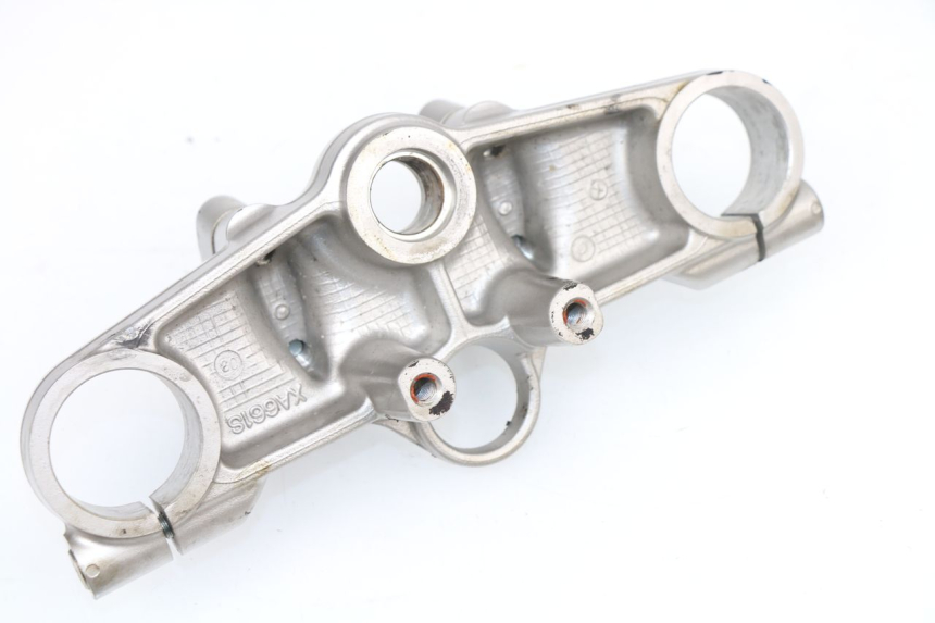 photo de TE FOURCHE SUPERIEUR SUZUKI GSF S BANDIT 600 (2000 - 2004) - Détail de la pièce