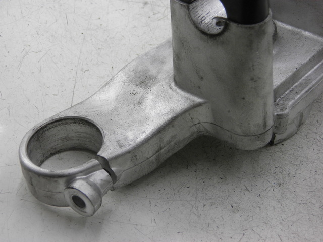 photo de TE FOURCHE SUPERIEUR SYM MAXSYM I 400 (2011 - 2016)