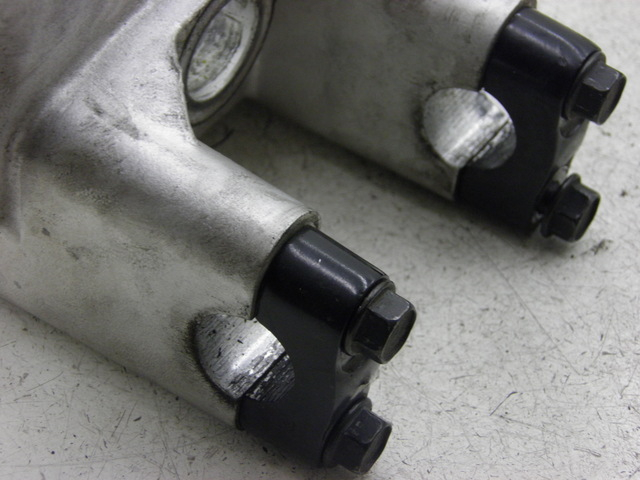 photo de TE FOURCHE SUPERIEUR SYM MAXSYM I 400 (2011 - 2016)