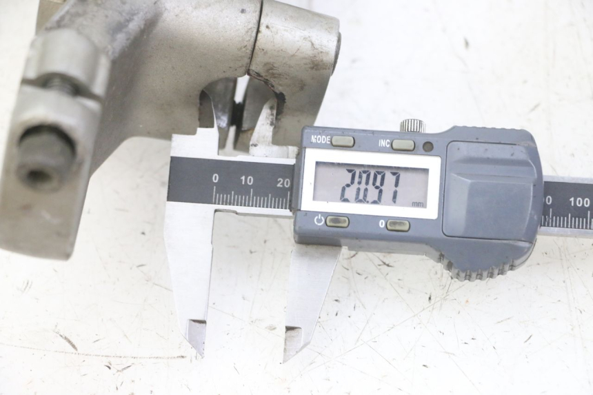 photo de TE FOURCHE SUPERIEUR YAMAHA TDR DELTABOX 125 (1993 - 2003)