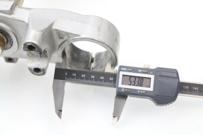 photo de TE FOURCHE SUPERIEUR YAMAHA YZ 125 (1998 - 2005) - Zoom état d’usage