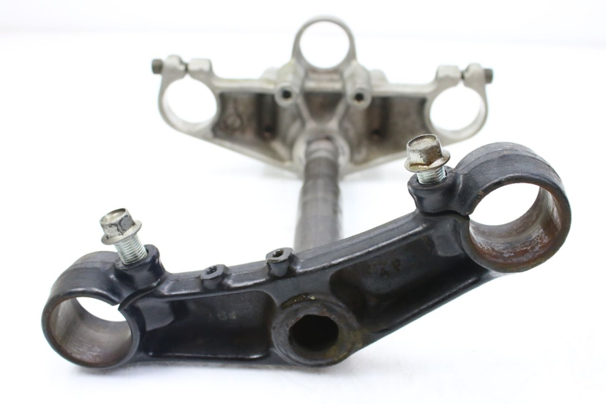 photo de FOURCHE YAMAHA TDR DELTABOX 125 (1997 - 2003) - Gros plan technique