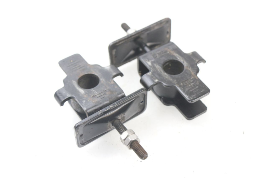 photo de TENDEUR CHAINE HONDA CBF 500 (2004 - 2007)