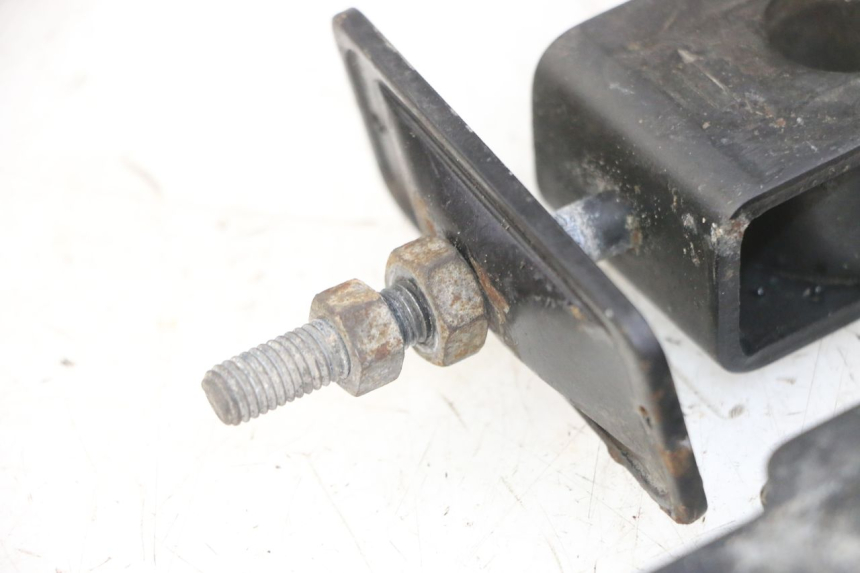 photo de TENDEUR CHAINE HONDA CBF 500 (2004 - 2007)