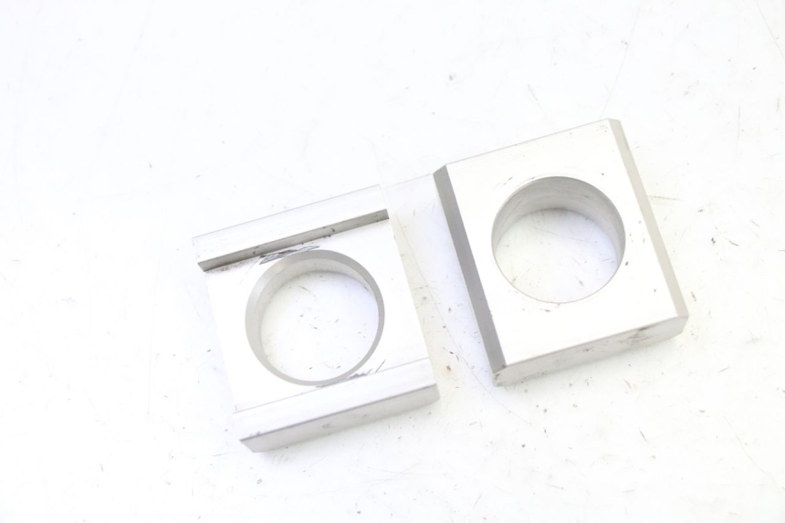 photo de TENDEUR CHAINE YAMAHA FZ6 FAZER S2 600 (2007 - 2011)