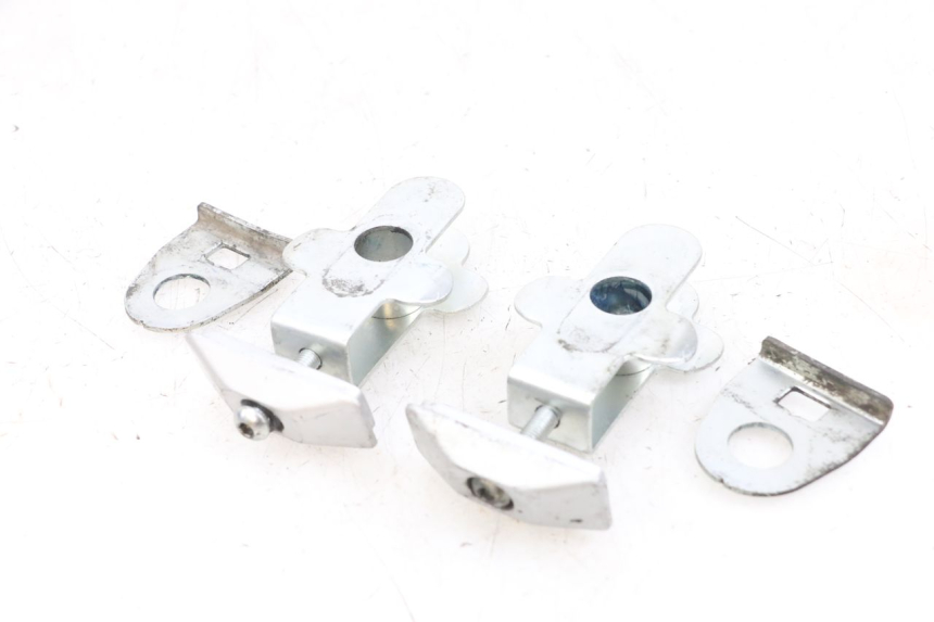 photo de TENDEUR CHAINE SUZUKI GSF N BANDIT 600 (1996 - 1999) - Vue principale