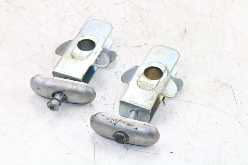 photo de TENDEUR CHAINE SUZUKI SFV GLADIUS 650 (2009 - 2015) - Vue principale