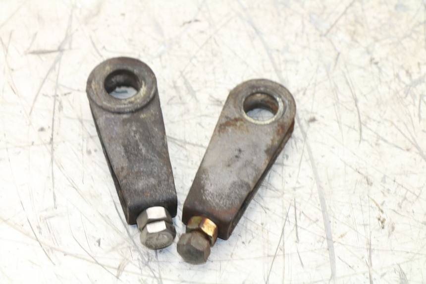 photo de TENDEUR CHAINE SUZUKI GN 125 (1997 - 2000)