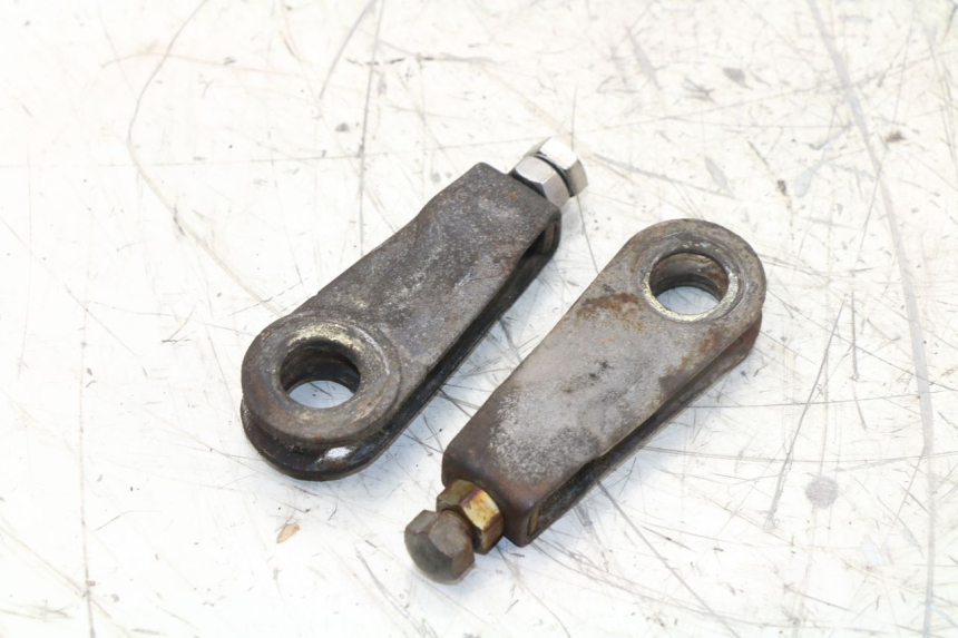 photo de TENDEUR CHAINE SUZUKI GN 125 (1997 - 2000)