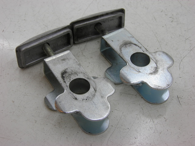 photo de TENDEUR CHAINE SUZUKI GSX F GSXF 650 (2007 - 2015)