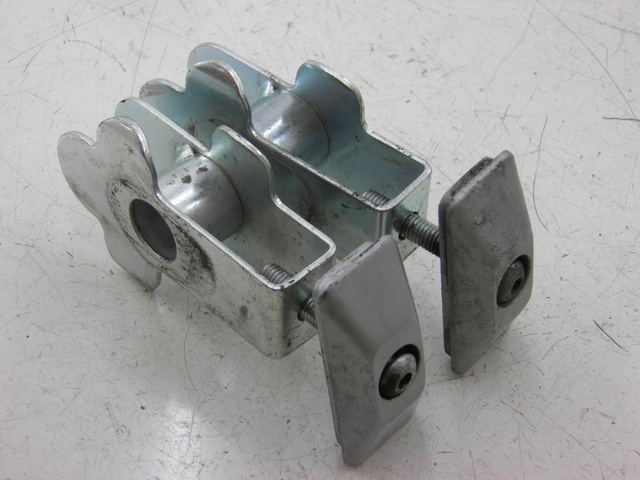 photo de TENDEUR CHAINE SUZUKI GSX F GSXF 650 (2007 - 2015)