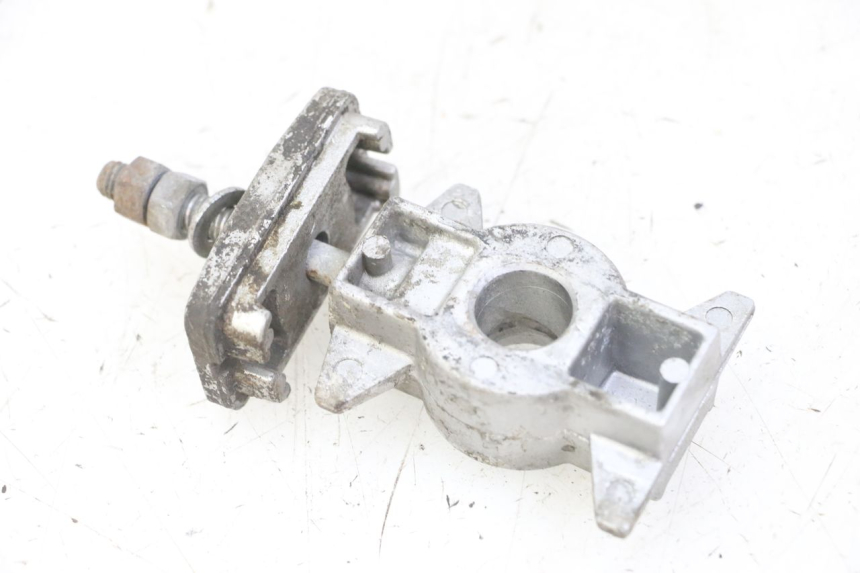 photo de TENDEUR CHAINE YAMAHA XJ6 ABS 600 (2008 - 2016)