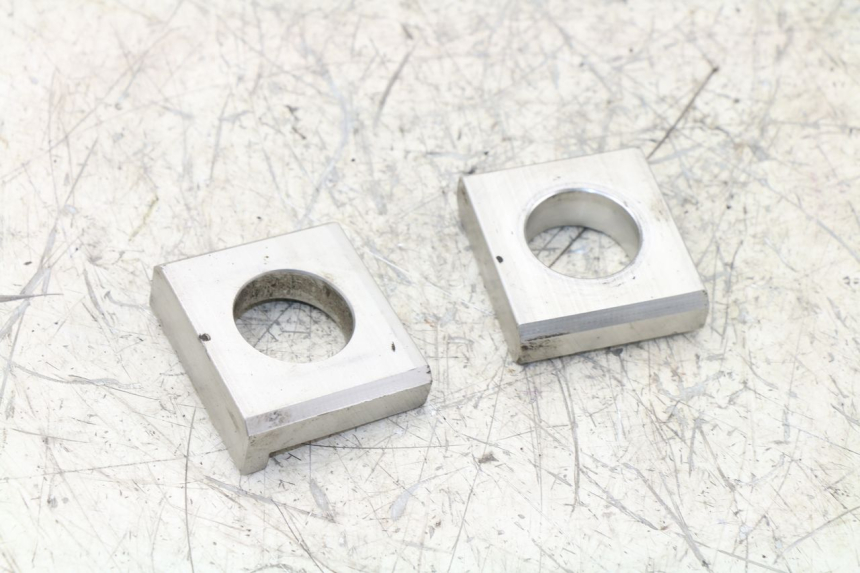 photo de TENDEUR CHAINE YAMAHA FZ1 FAZER 1000 (2007 - 2009)