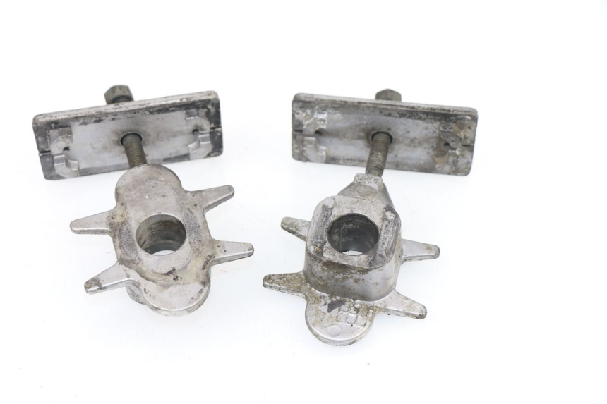 photo de TENDEUR CHAINE YAMAHA FZS FAZER 600 (2001 - 2003)