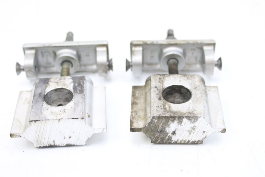 photo de TENDEUR CHAINE KAWASAKI ZR7 ZR-7 S 750 (1999 - 2004)