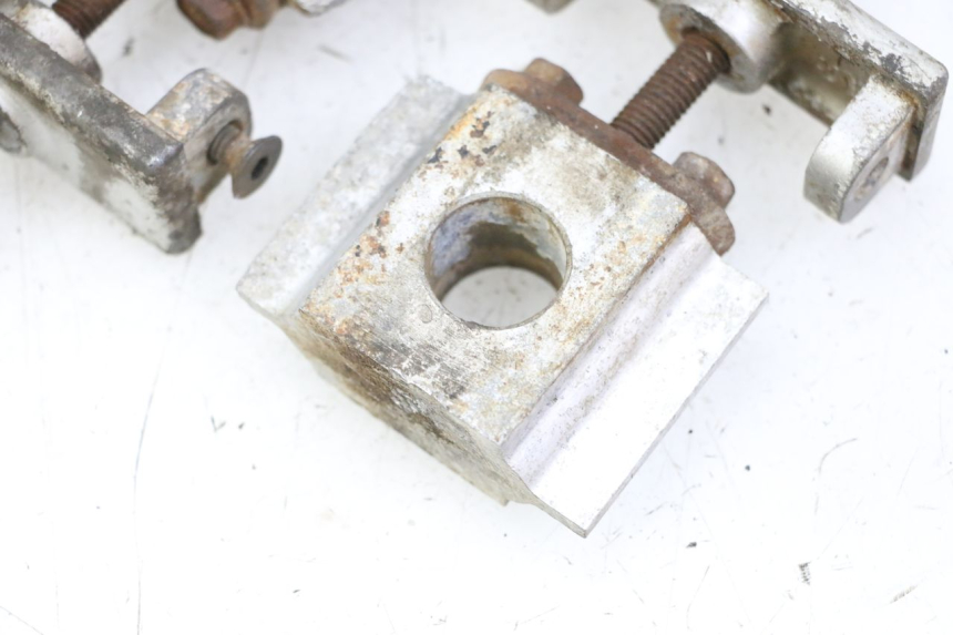 photo de TENDEUR CHAINE KAWASAKI ZR7 ZR-7 S 750 (1999 - 2004)