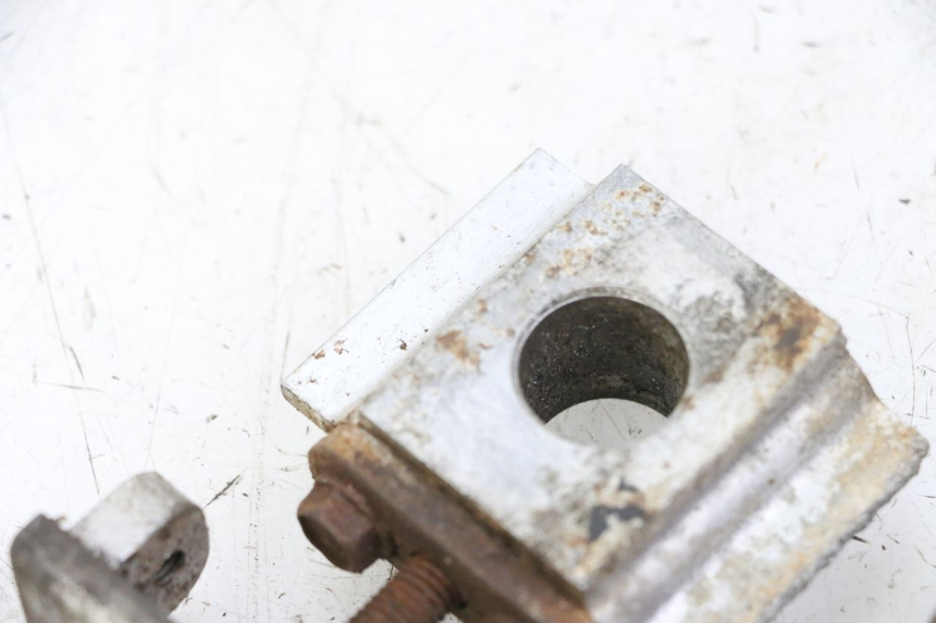 photo de TENDEUR CHAINE KAWASAKI ZR7 ZR-7 S 750 (1999 - 2004)