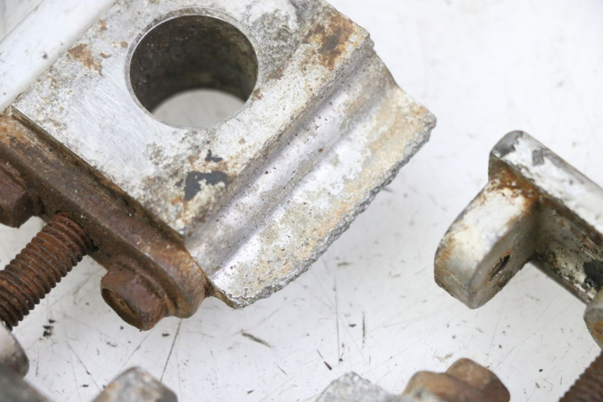 photo de TENDEUR CHAINE KAWASAKI ZR7 ZR-7 S 750 (1999 - 2004)