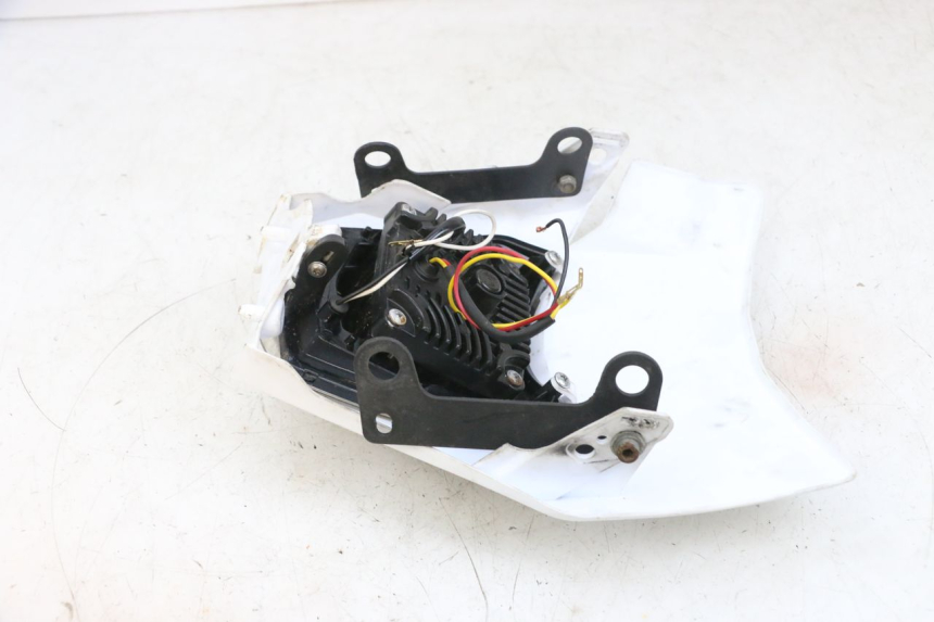 photo de TETE DE FOURCHE RIEJU MRT 50 (2018 - 2021) - Autre angle de vue