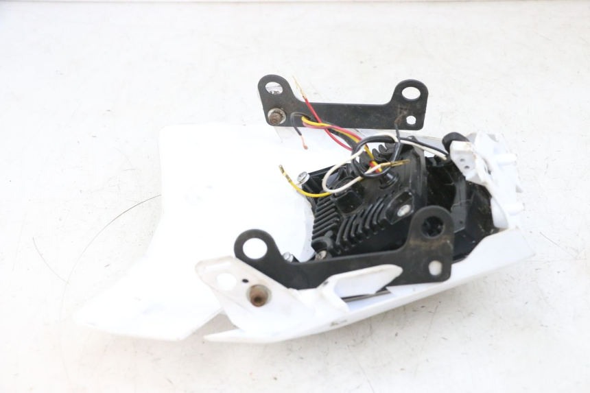 photo de TETE DE FOURCHE RIEJU MRT 50 (2018 - 2021) - Vue d’ensemble