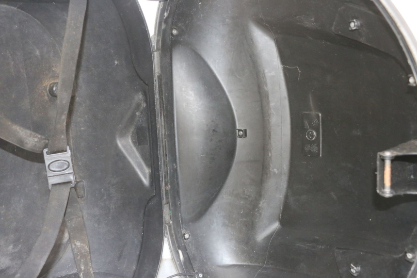 photo de TOP CASE PIAGGIO MP3 LT 300 (2010 - 2016)