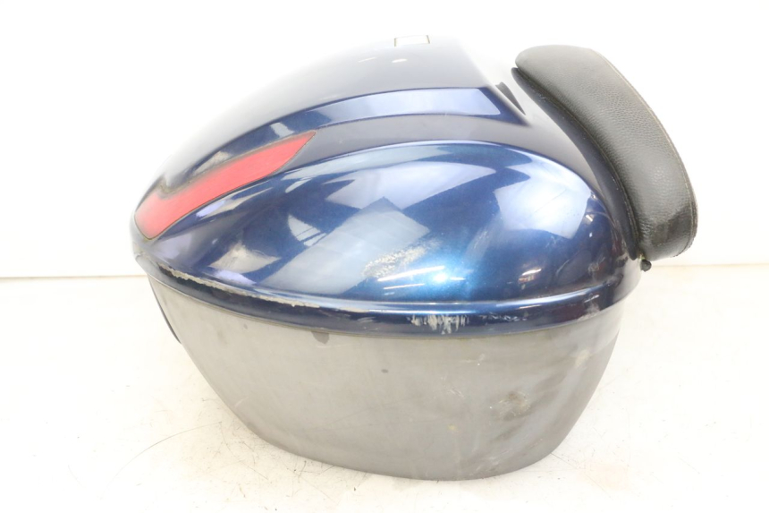 photo de TOP CASE PIAGGIO MP3 RL 250 (2006 - 2010) - Points de fixation