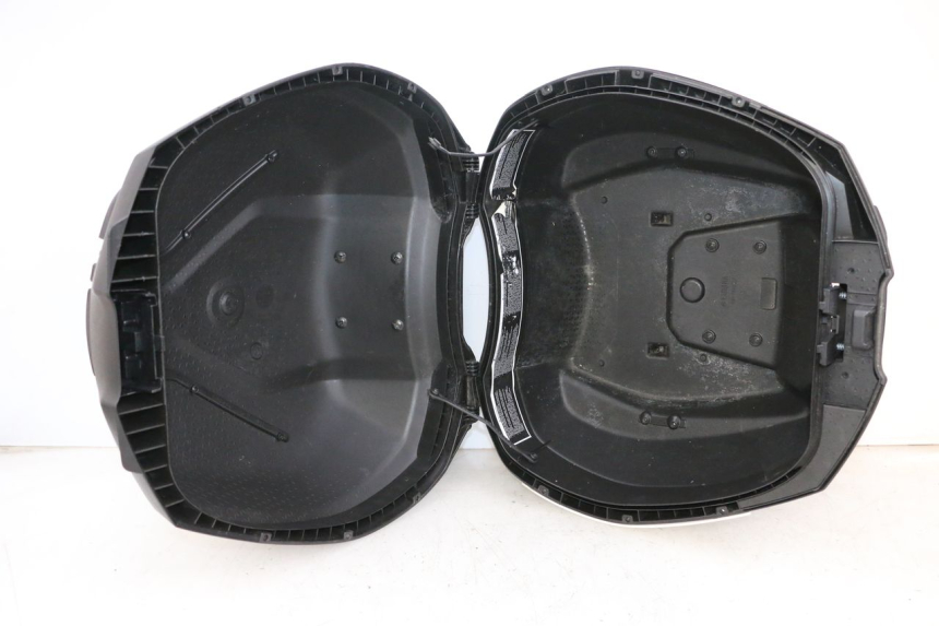 photo de TOP CASE YAMAHA NEO'S CORE 1 (2022 - 2026) - Focus structure