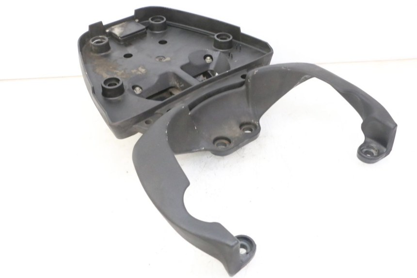 photo de TOP CASE APRILIA SCARABEO GT TOURING 125 (1999 - 2005)