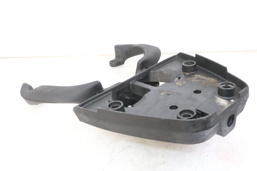 photo de TOP CASE APRILIA SCARABEO GT TOURING 125 (1999 - 2005)