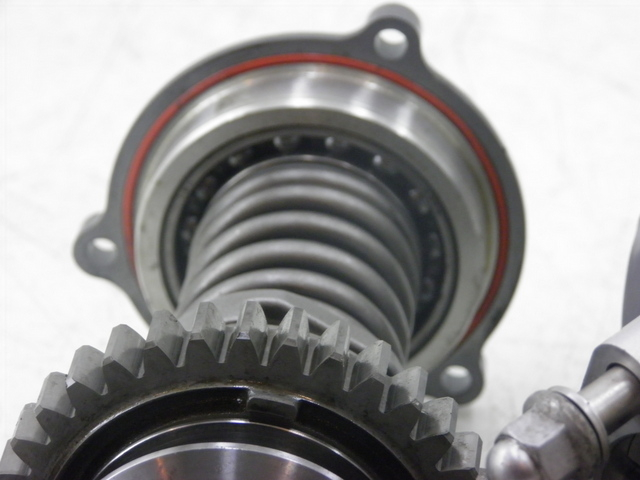 photo de TRANSMISSION ROUE  YAMAHA FJR 1300 (2004 - 2005) - Zoom état d’usage