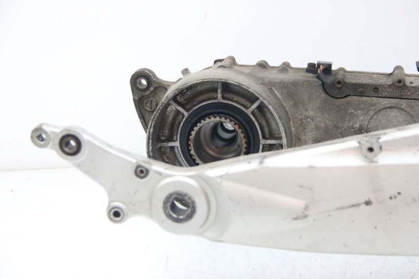 photo de TRANSMISSION ROUE SUZUKI BURGMAN 650 (2002 - 2004)