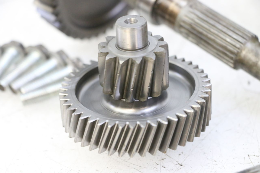 photo de TRANSMISSION ROUE SUZUKI BURGMAN 125 (2007 - 2014)