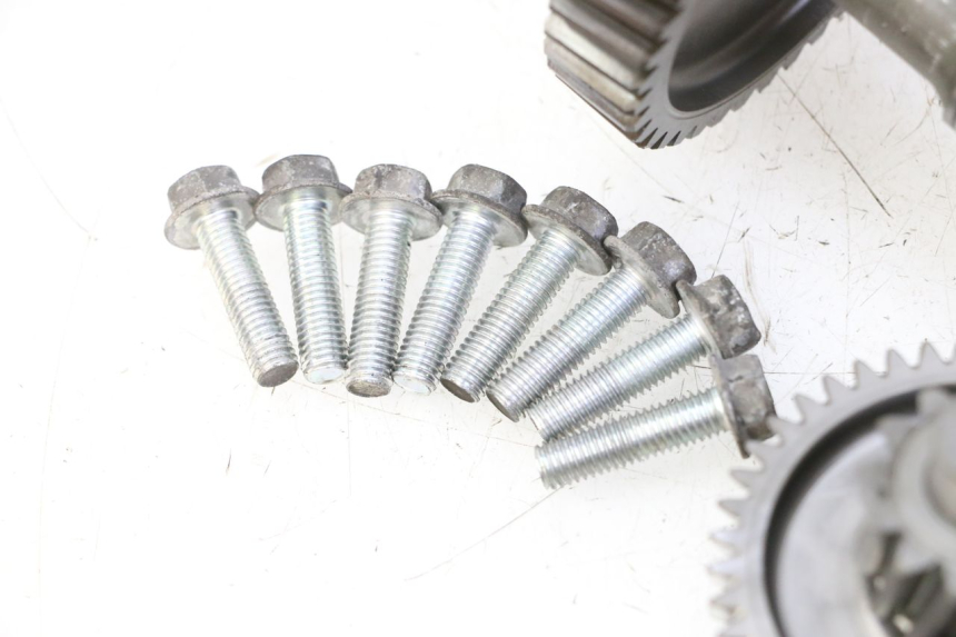 photo de TRANSMISSION ROUE SUZUKI BURGMAN 125 (2007 - 2014)