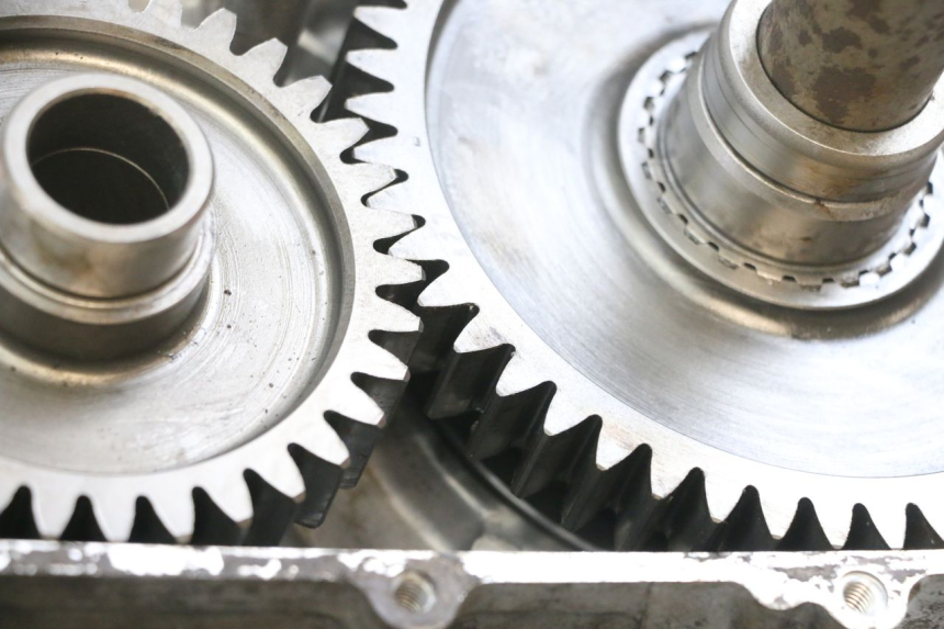 photo de TRANSMISSION ROUE  SUZUKI BURGMAN EXECUTIVE ABS 650 (2006 - 2012) - Vue rapprochée