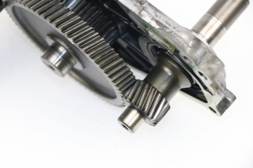 photo de TRANSMISSION ROUE  APRILIA SCARABEO GT 125 (1999 - 2007)