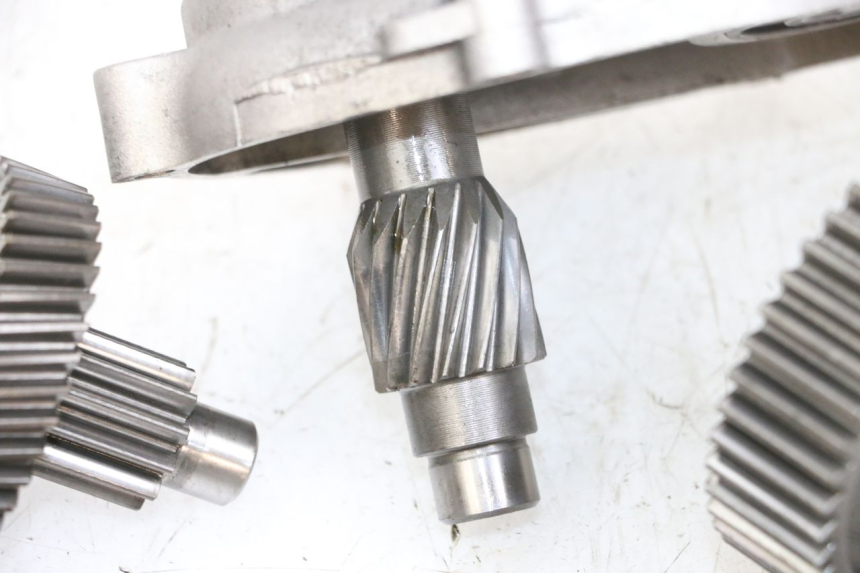 photo de TRANSMISSION ROUE YAMAHA YP MAJESTY 125 (2002 - 2006) - Vue d’ensemble