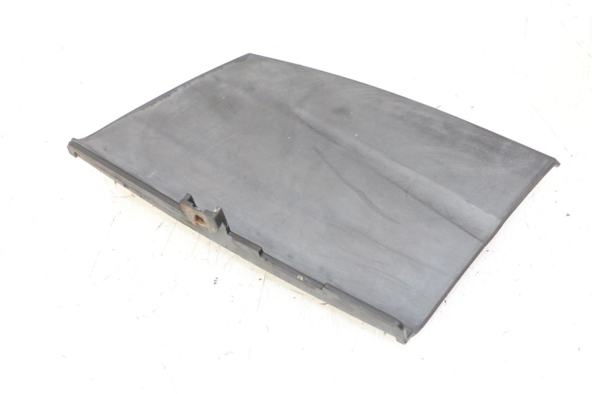 photo de TRAPPE DE VISITE DROITE HONDA FES S-WING SWING ABS 125 (2007 - 2015)