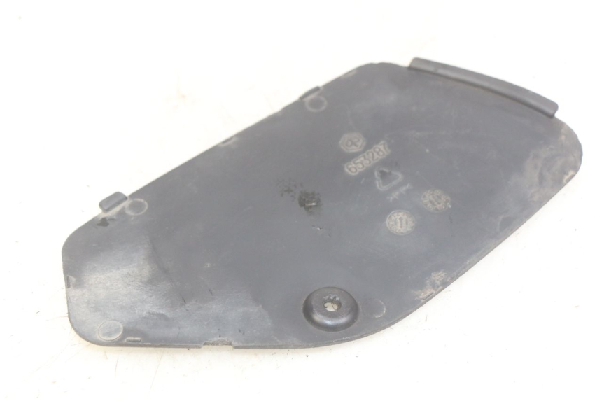 photo de TRAPPE DE VISITE DROITE PIAGGIO MP3 LT 400 (2007 - 2012)