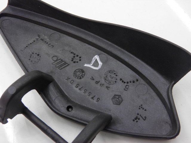 photo de TRAPPE DE VISITE DROITE PIAGGIO X9 EVOLUTION 125 (2003 - 2007)