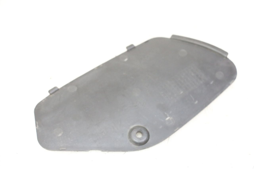 photo de  TRAPPE DE VISITE GAUCHE PIAGGIO MP3 500 (2014 - 2016)